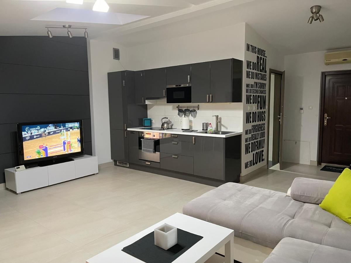 Apartament Rodzinny Ostrowiec Sw Ostrowiec Świętokrzyski Exterior foto